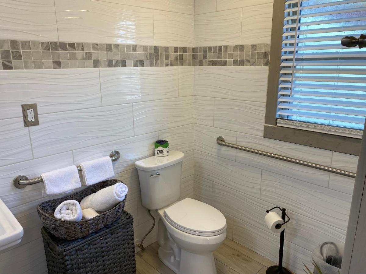 Gulf Coast Inn Gulf Breeze Εξωτερικό φωτογραφία