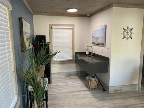 Gulf Coast Inn Gulf Breeze Εξωτερικό φωτογραφία