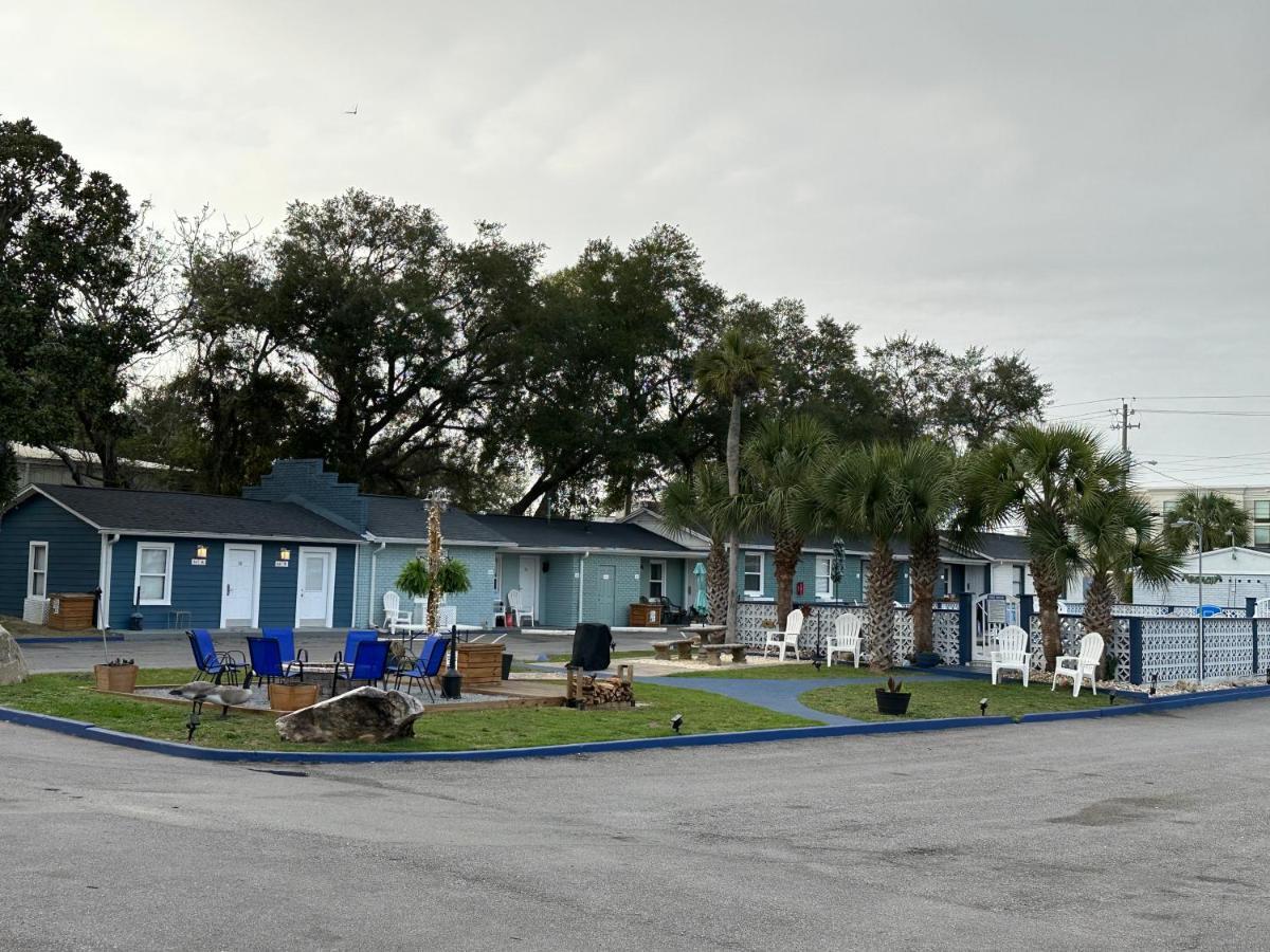 Gulf Coast Inn Gulf Breeze Εξωτερικό φωτογραφία