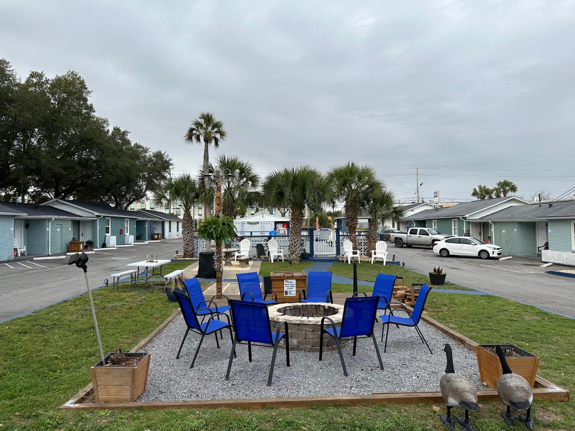 Gulf Coast Inn Gulf Breeze Εξωτερικό φωτογραφία